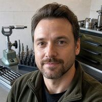 Generated expert reviewer avatar